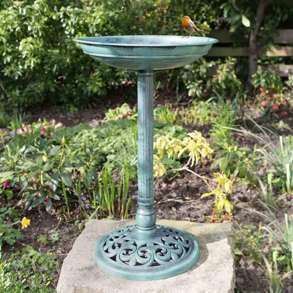 Traditional Bird Bath Pedestal Table Outdoor Waterproof Garden Feature Wild Bird Traditional Bird Bath Pedestal Table Outdoor Waterproof Garden Feature Wild Bird